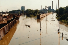 Ostrava Pravé přednádraží a vpravo Koksovna Šverma 10.7.1997 - foto Mojmír Leštinský