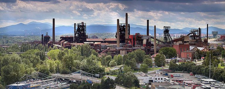 Kdo vrátí Ostravě jejích sto roků?